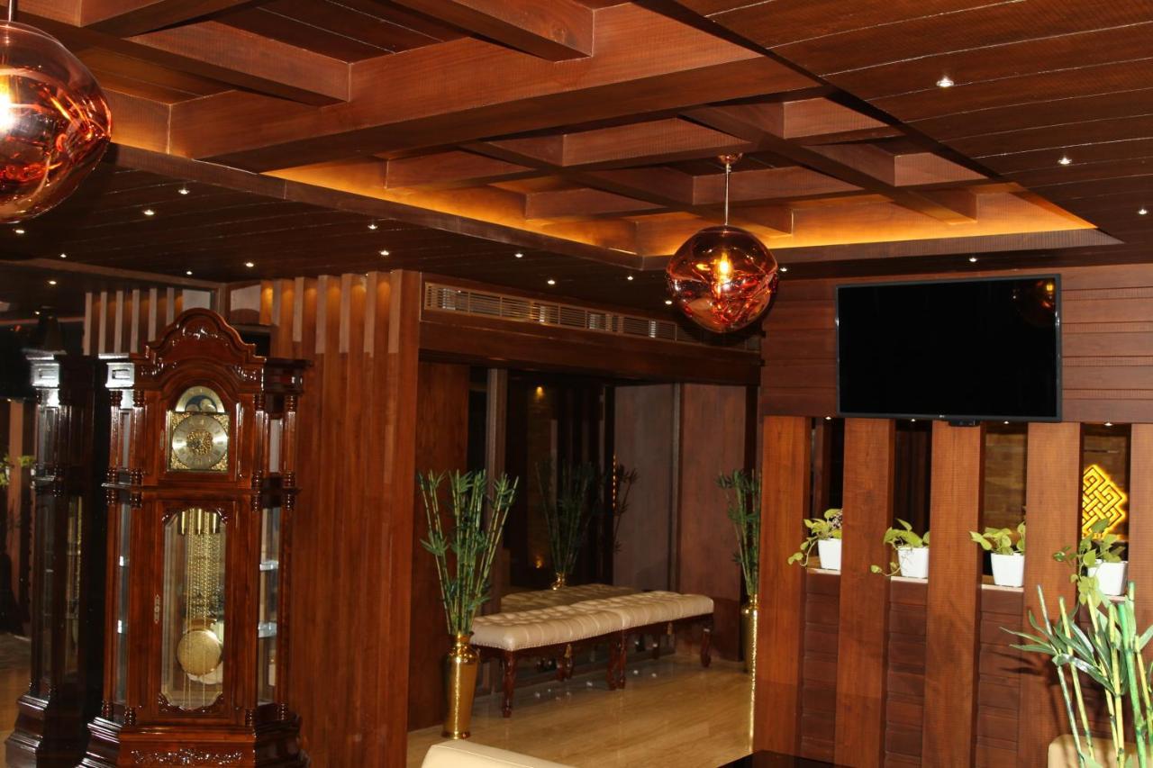 Hotel Retrieve Health & Wellness à Kochi Extérieur photo