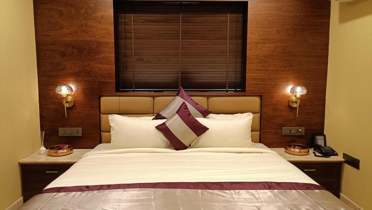 Hotel Retrieve Health & Wellness à Kochi Extérieur photo