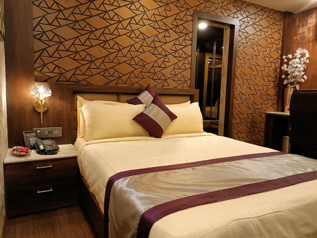Hotel Retrieve Health & Wellness à Kochi Extérieur photo