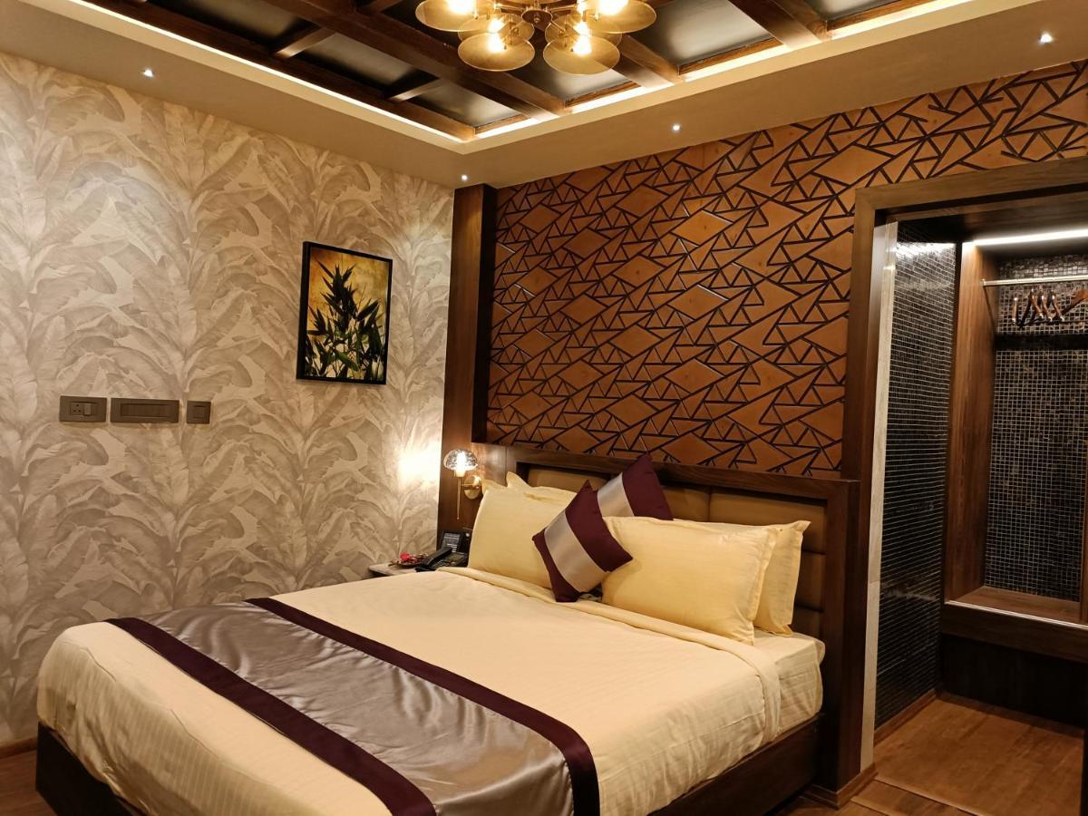 Hotel Retrieve Health & Wellness à Kochi Extérieur photo