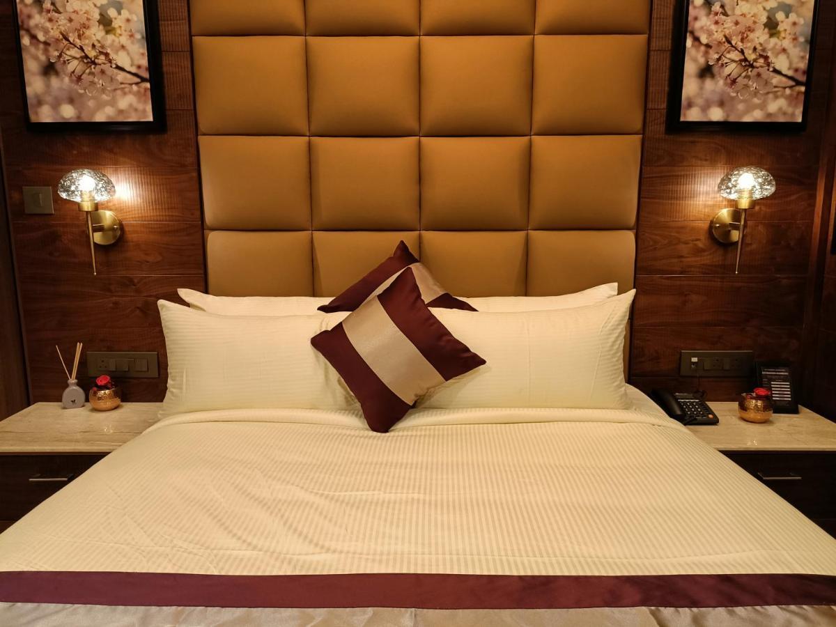 Hotel Retrieve Health & Wellness à Kochi Extérieur photo