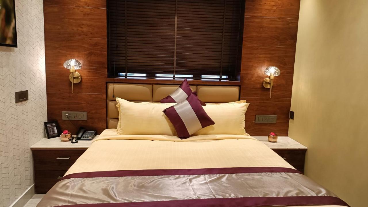 Hotel Retrieve Health & Wellness à Kochi Extérieur photo